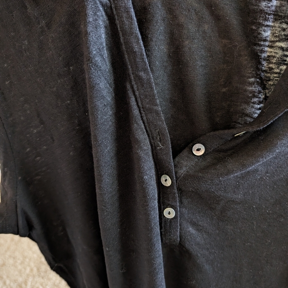 Black Linen t-shirt - light weight - Picture 3 of 3